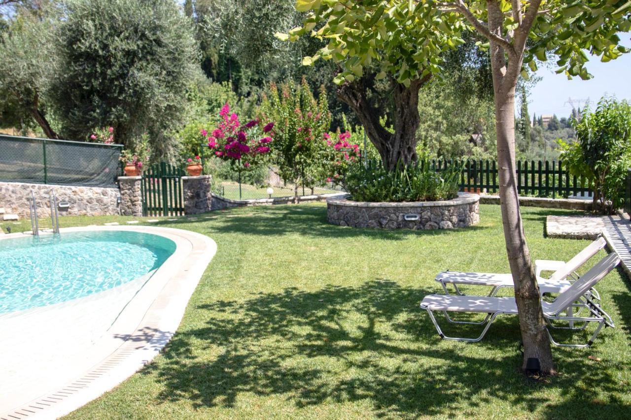 The Red Bougainvillea Apartments Κανάλι Εξωτερικό φωτογραφία